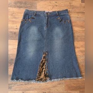Solo Jean's Women’s Vintage Denim Cheetah Print Chiffon Midi Skirt Size 10